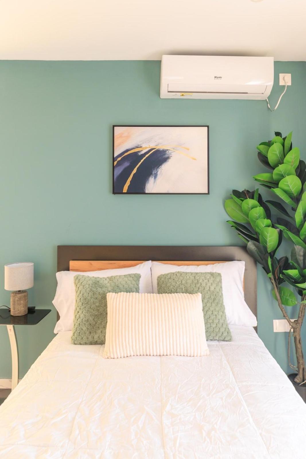 Aiolos Super Lux Suite Jucuzzi Nea Smyrni Centre Atina Dış mekan fotoğraf